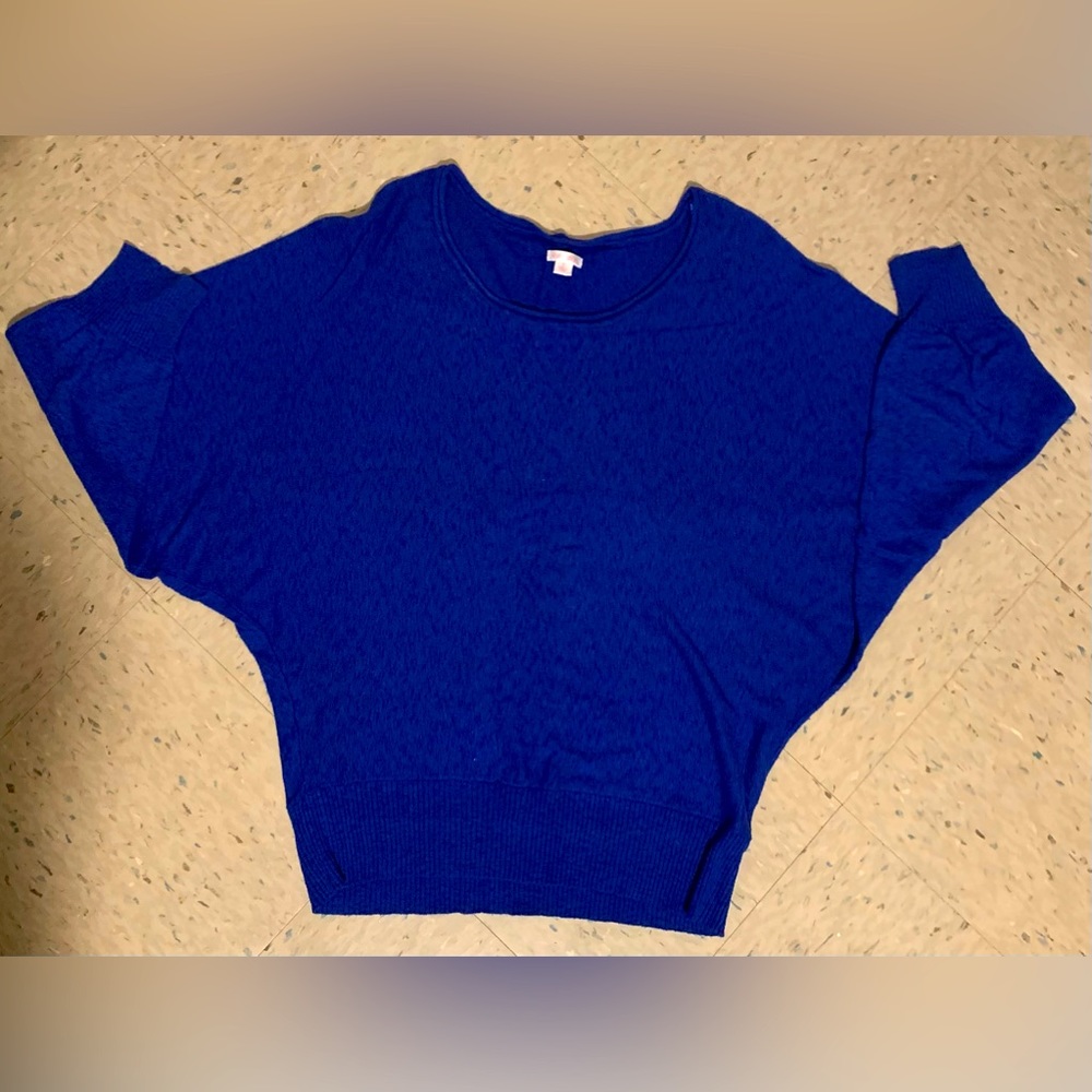 Xhilaration Casual Dolman Sleeve Shirt. Gently used. Great condition.